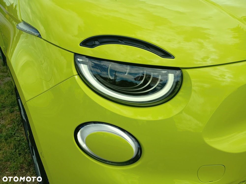 Abarth 500e 37.8kWh Turismo - 13
