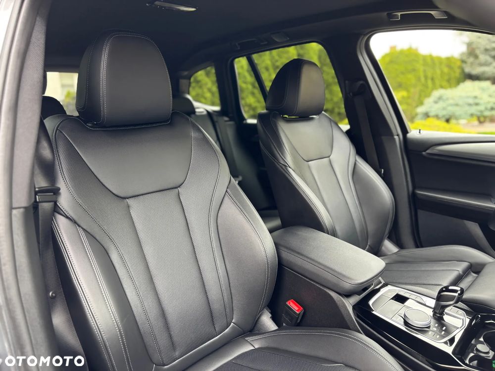 BMW X3 xDrive20d M Sport - 12