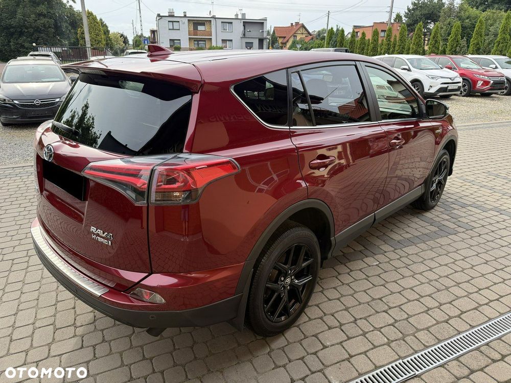 Toyota RAV4 - 6
