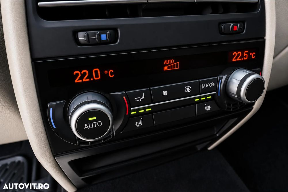 BMW Seria 7 740d xDrive - 12