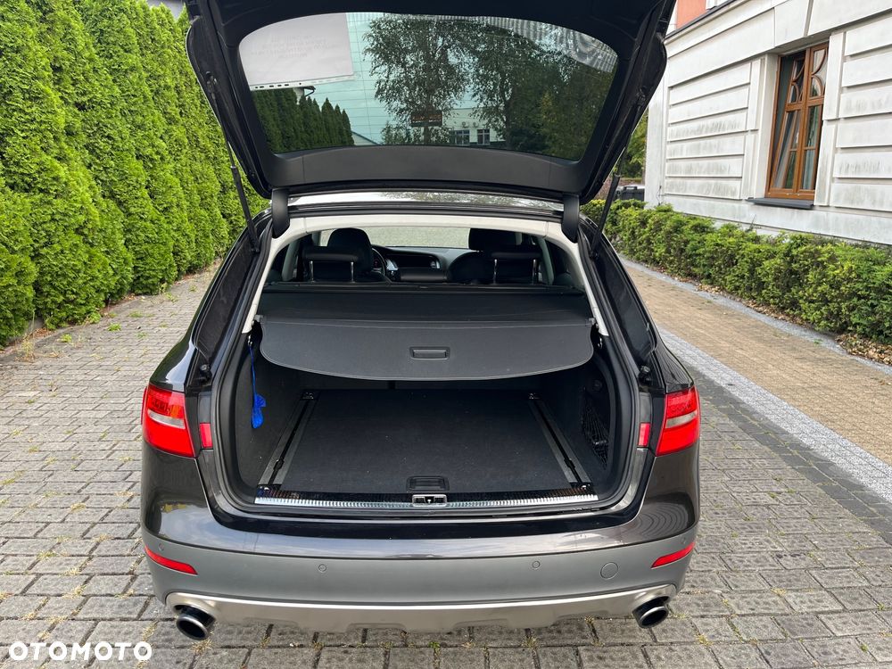 Audi A4 Allroad - 10