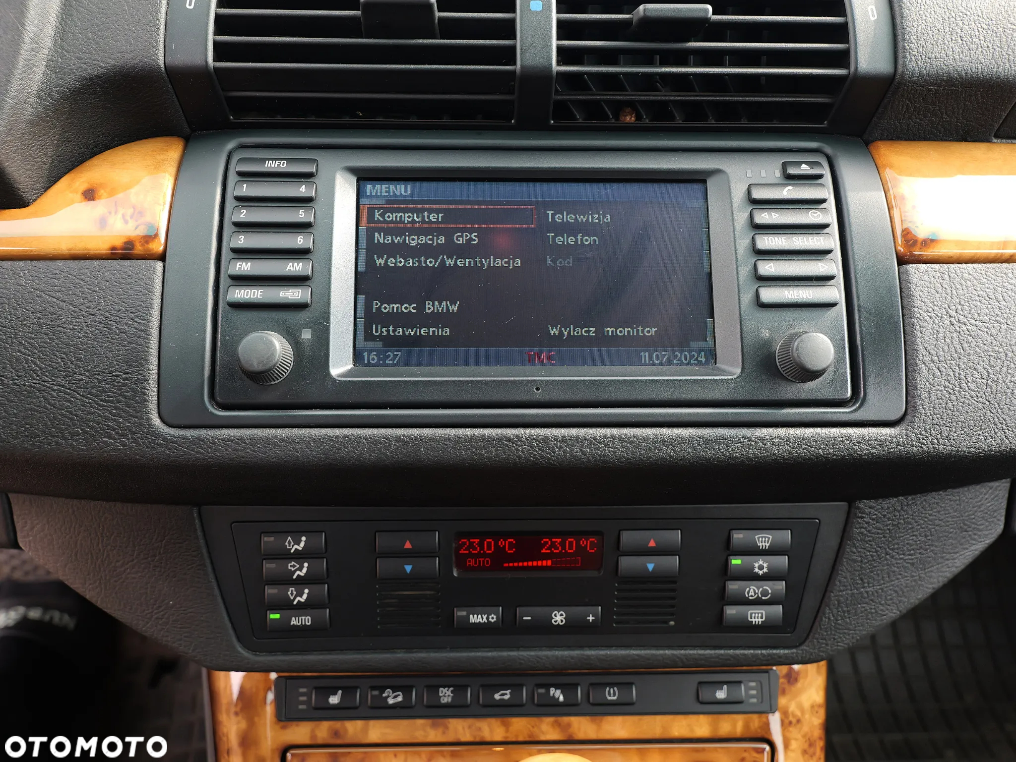 BMW X5 4.4i - 20