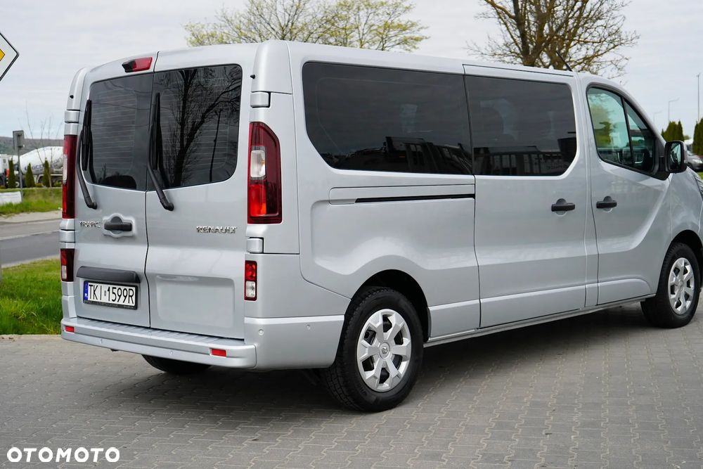 Renault Trafic 2.0 dCi - 35