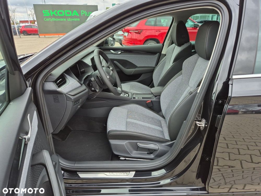 Skoda Octavia 1.5 TSI mHEV Drive Selection DSG - 16