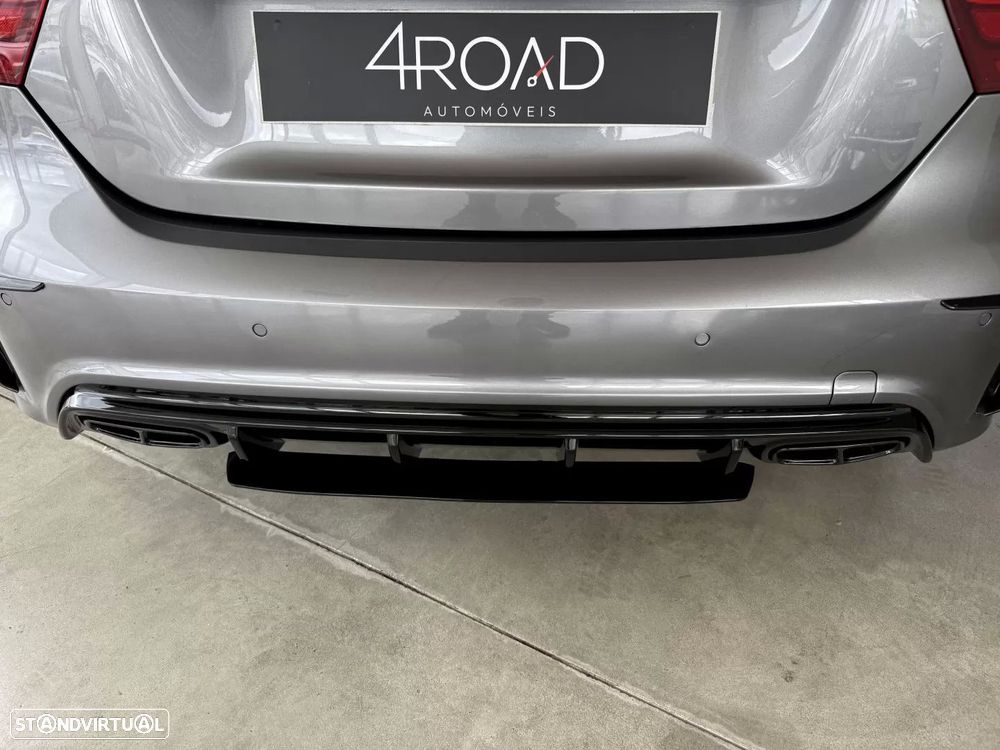 Mercedes-Benz A 180 d 7G-DCT AMG Line - 43