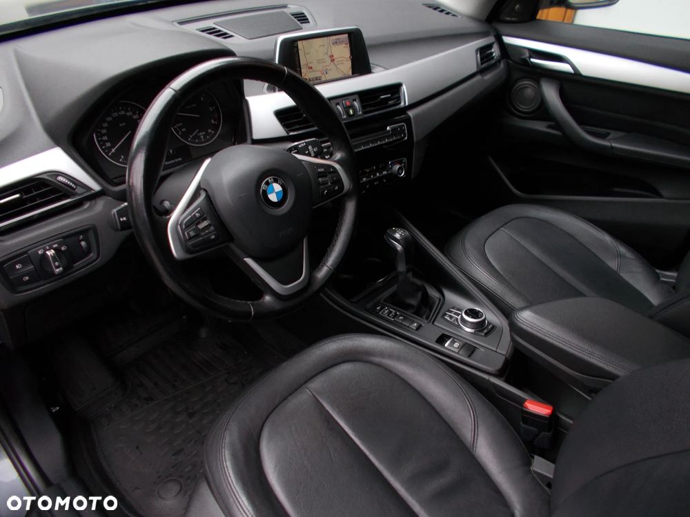BMW X1 xDrive20d xLine sport - 6