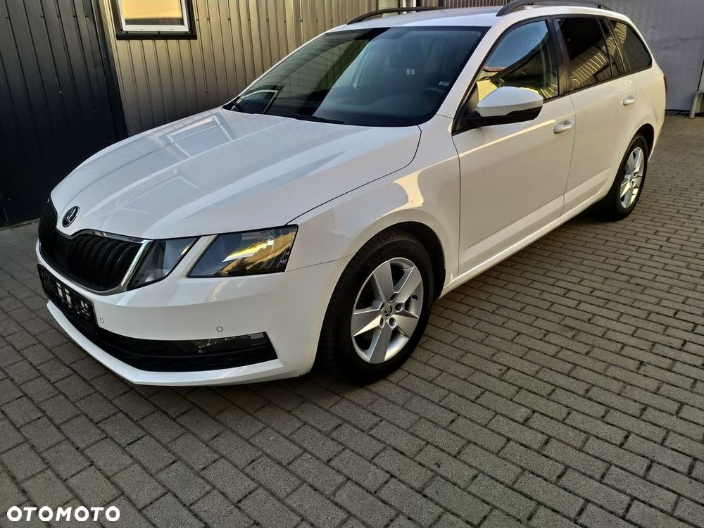 Skoda Octavia - 3