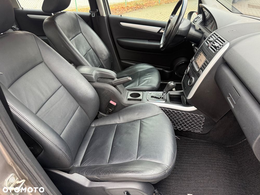 Mercedes-Benz Klasa A 200 Turbo Autotronic Avantgarde - 13