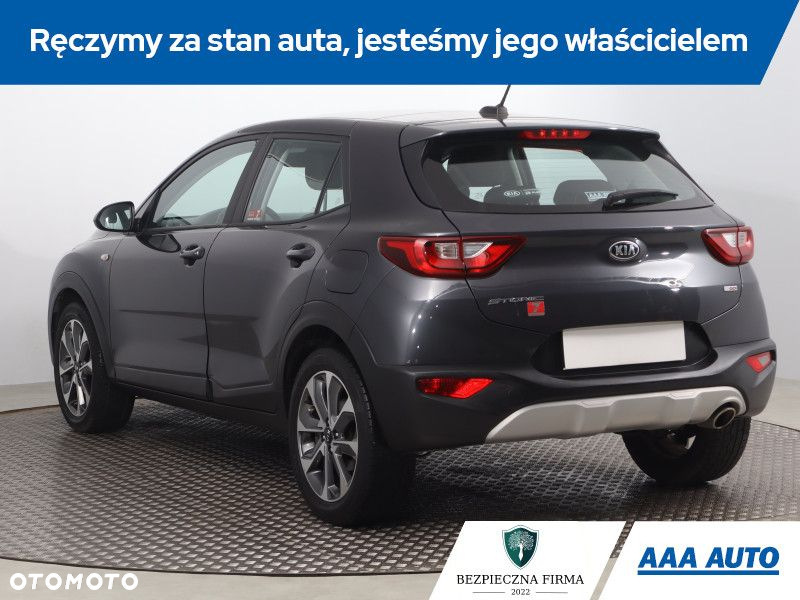 Kia Stonic - 5