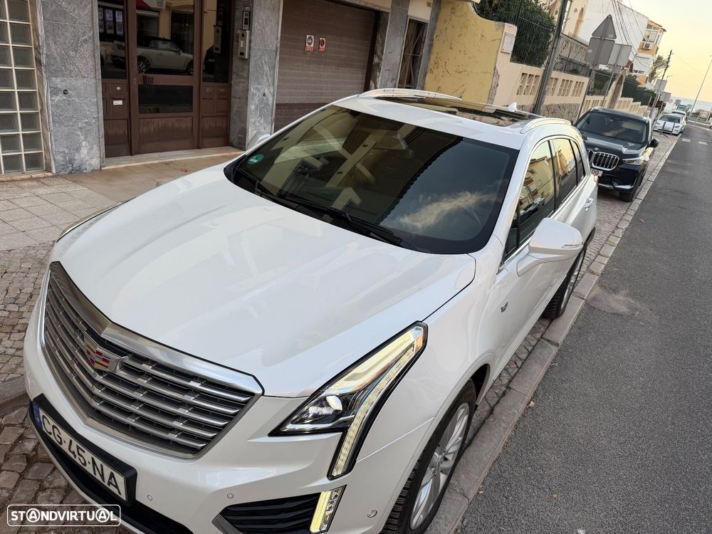 Cadillac XT5 - 10