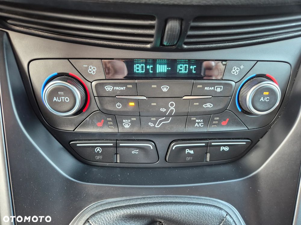 Ford Kuga 1.5 EcoBoost FWD Titanium ASS GPF - 23
