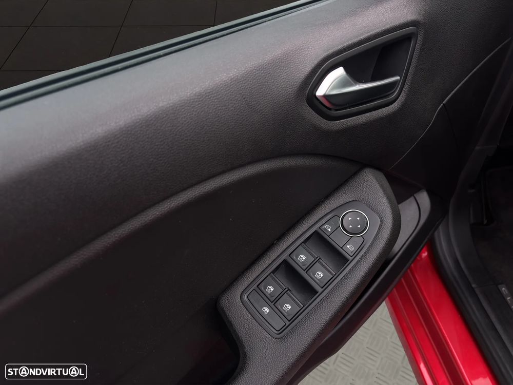 Renault Clio 1.0 TCe Evolution Bi-Fuel - 10