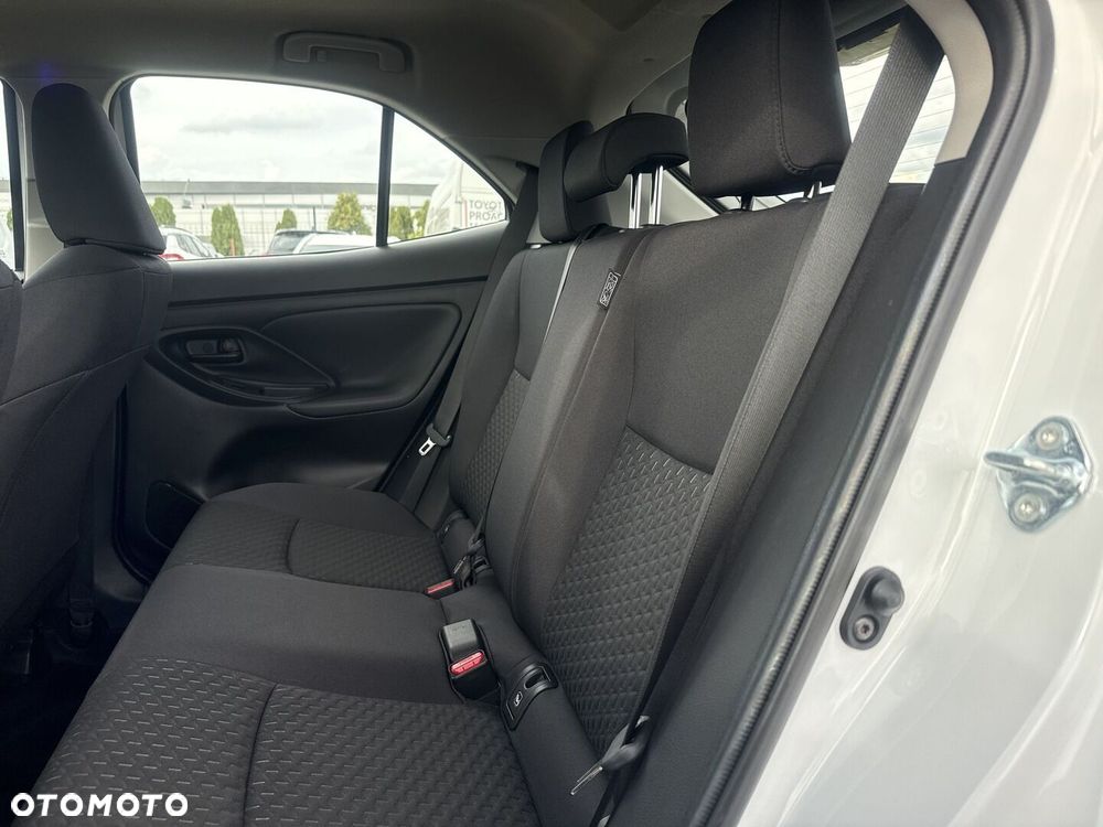 Toyota Yaris Cross - 16
