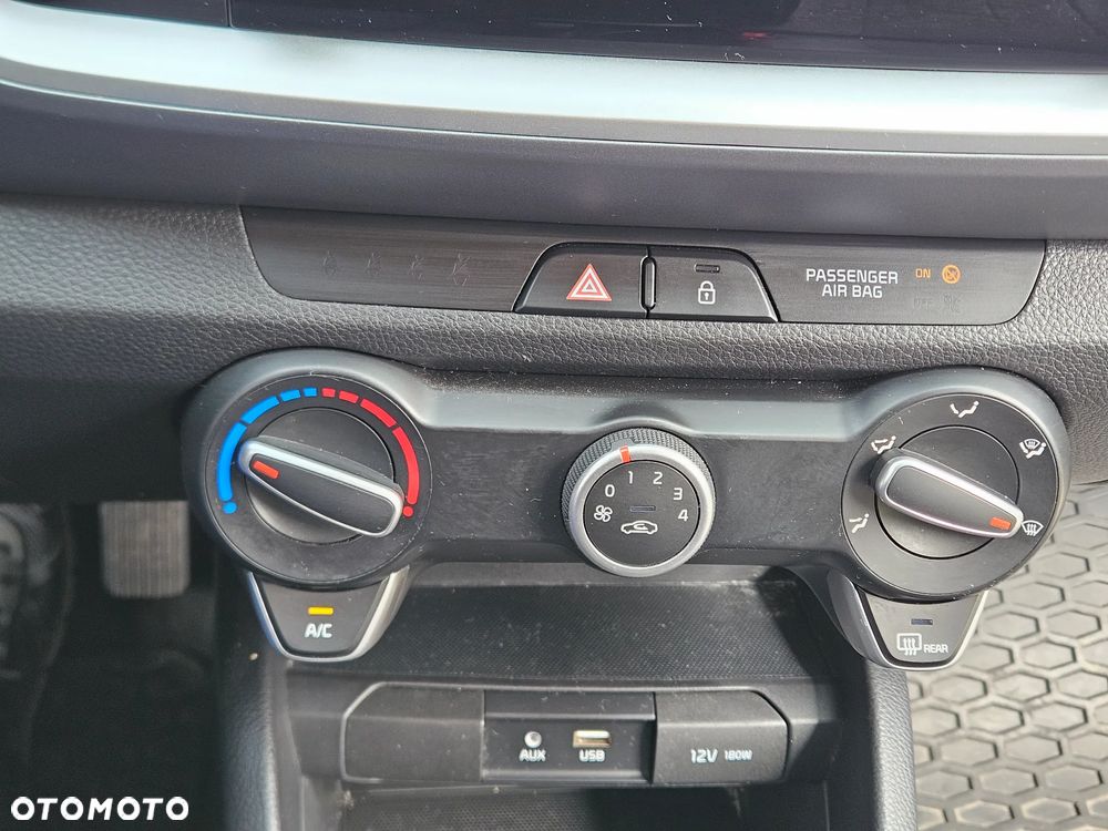Kia Stonic 1.4 M - 12