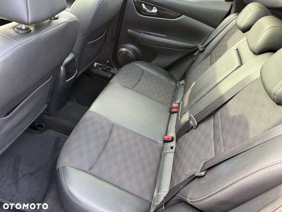 Nissan Qashqai 1.2 DIG-T Tekna+ - 37