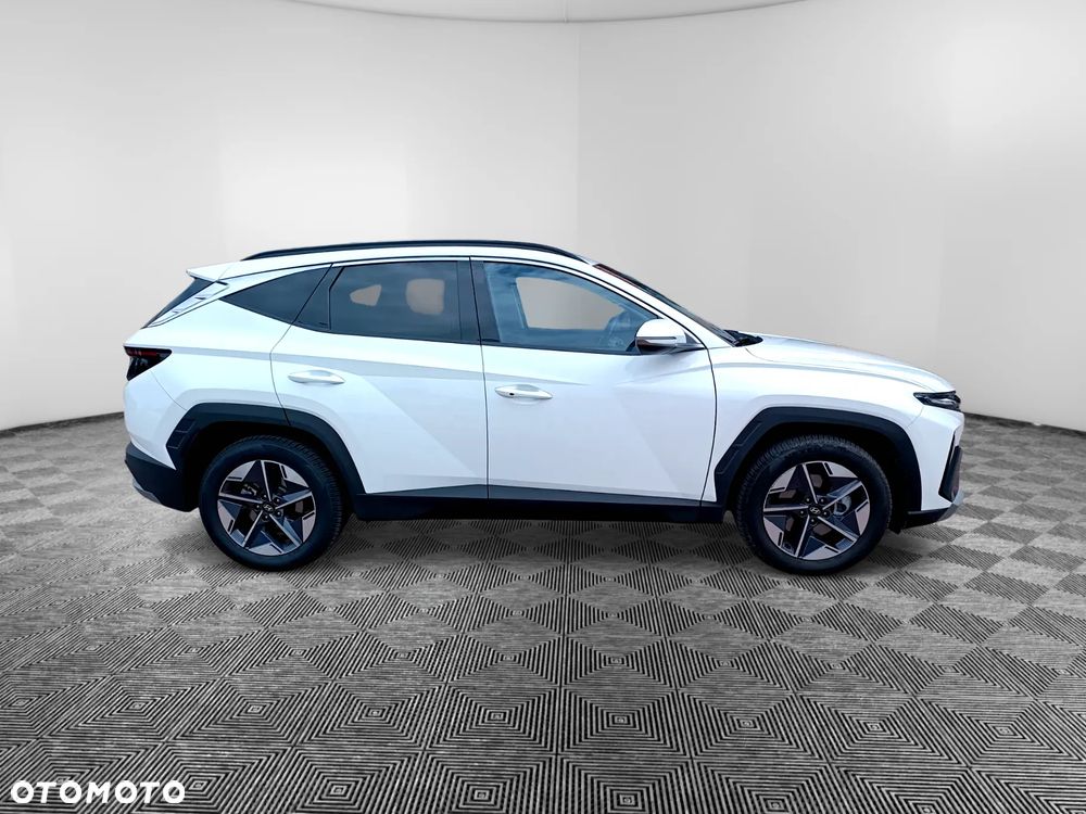 Hyundai Tucson - 4