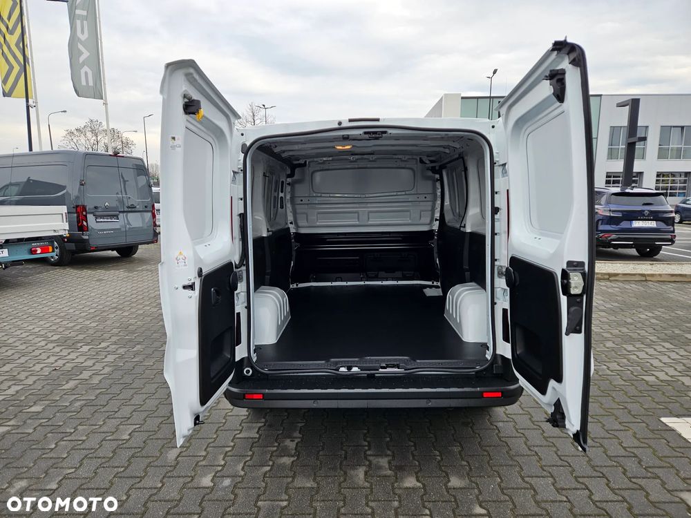 Renault Trafic L1H1 2.0dCi 130 KM - 8