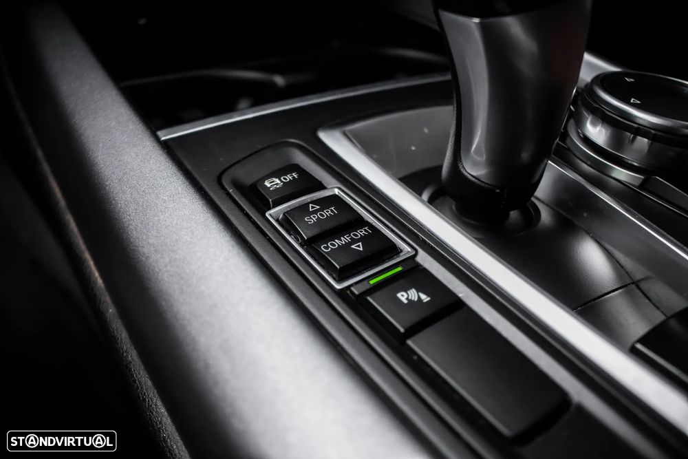 BMW X5 25 d sDrive Comfort 7L - 22