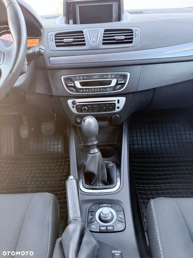 Renault Megane ENERGY TCe 115 Start & Stop LIMITED - 14