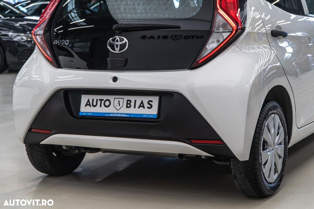 Toyota Aygo 1.0 VVY-I 5 usi X-style - 14