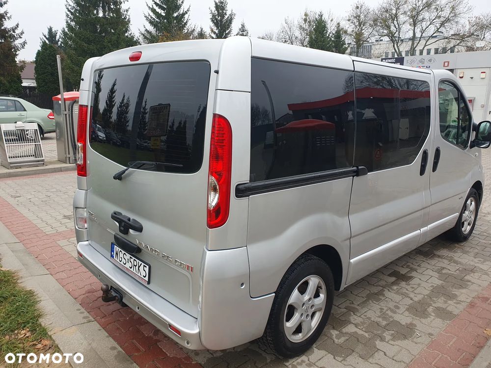 Opel Vivaro 2008 photo 4