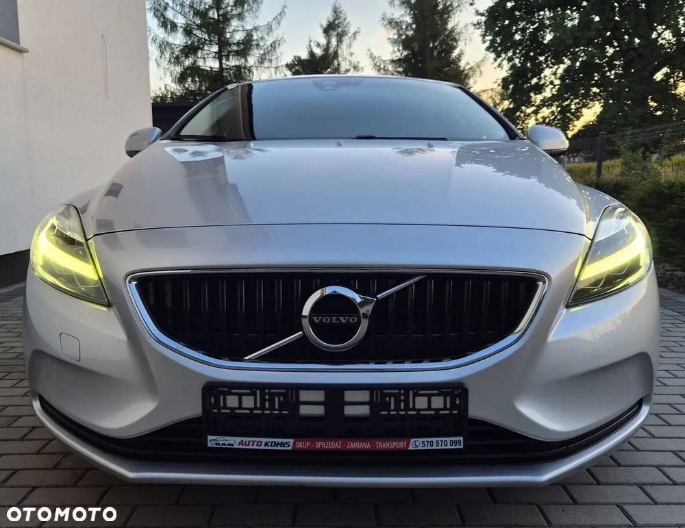 Volvo V40 D2 Kinetic - 2
