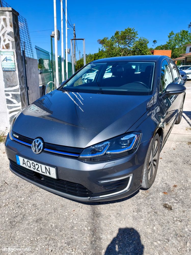 VW Golf - 1
