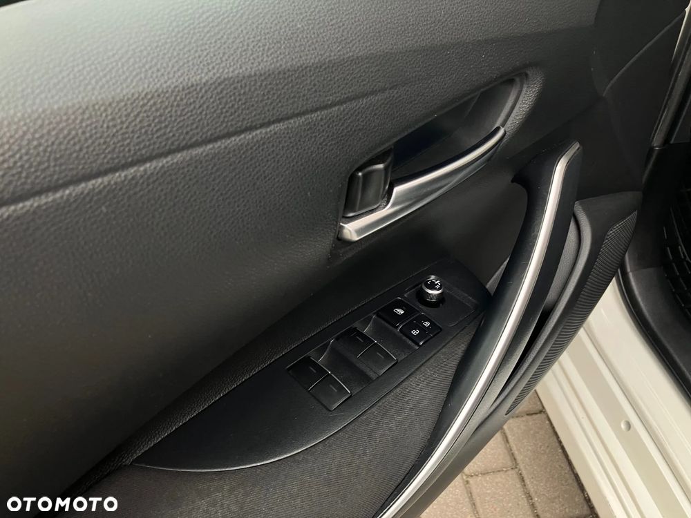 Toyota Corolla 1.6 Comfort - 27