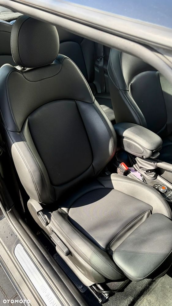 MINI Cooper S Sport-Aut - 19