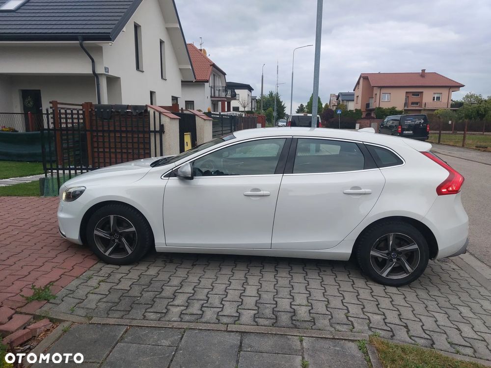 Volvo V40 D2 RDesign - 2
