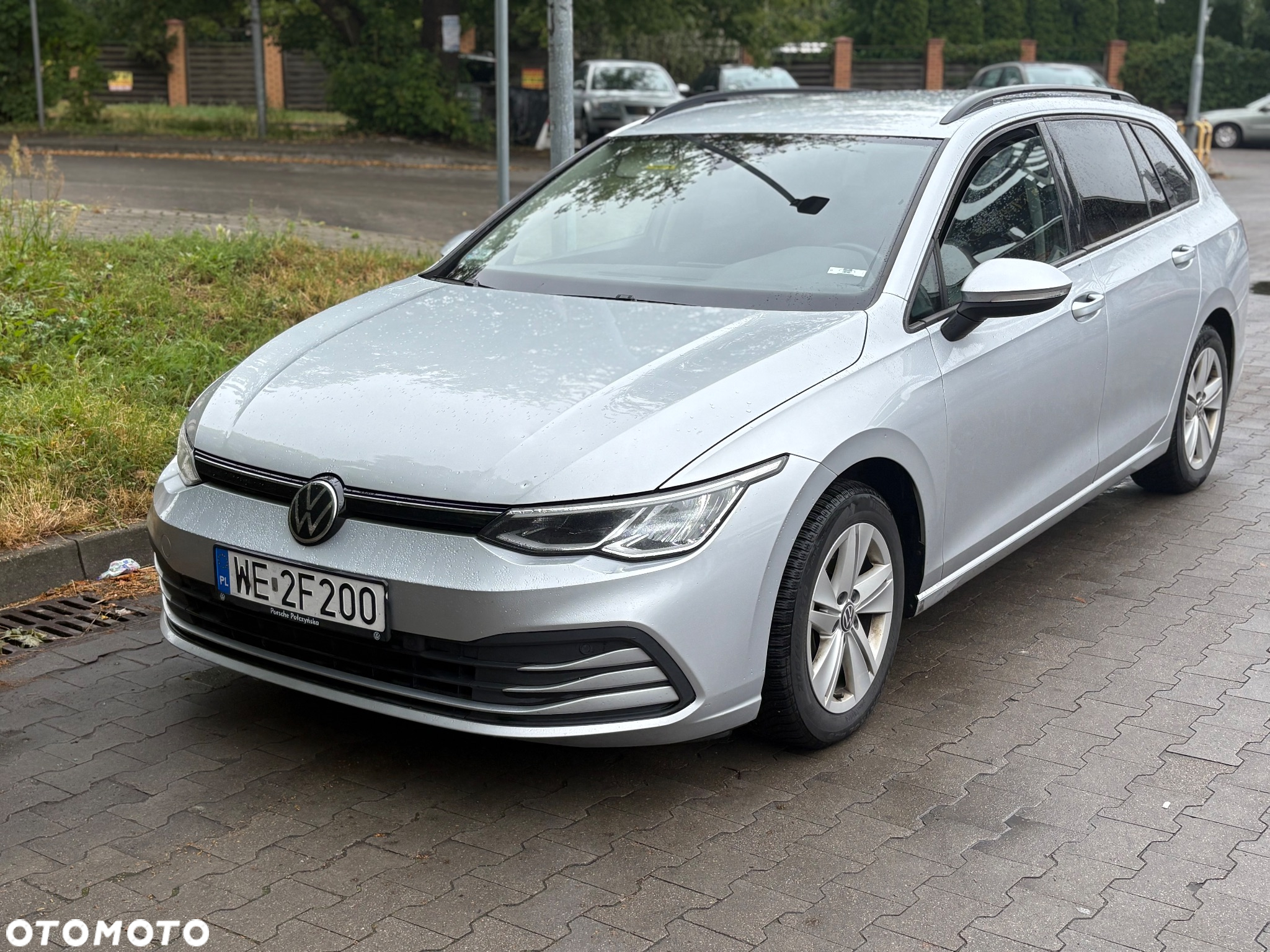 Volkswagen Golf - 2