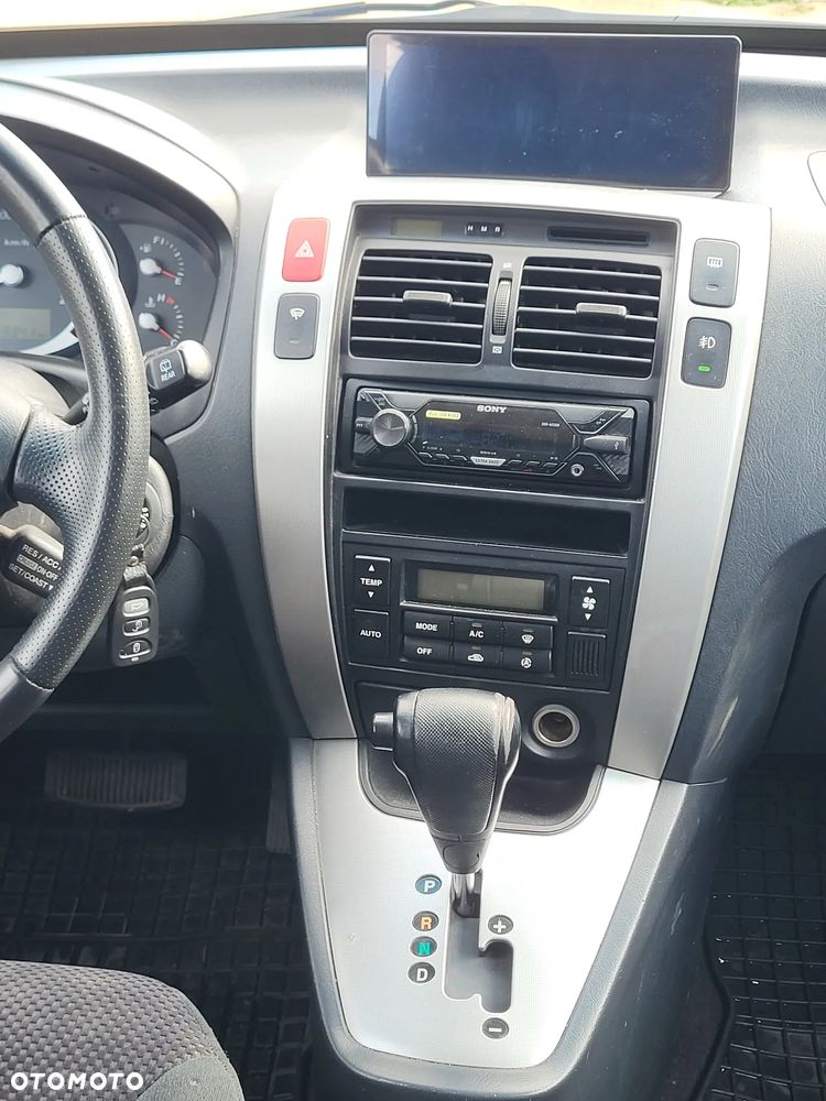 Hyundai Tucson 2.7 GLS - 22