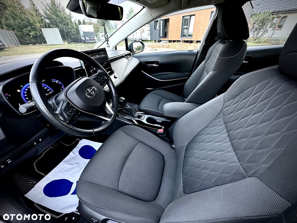 Toyota Corolla 1.8 Hybrid Comfort - 21