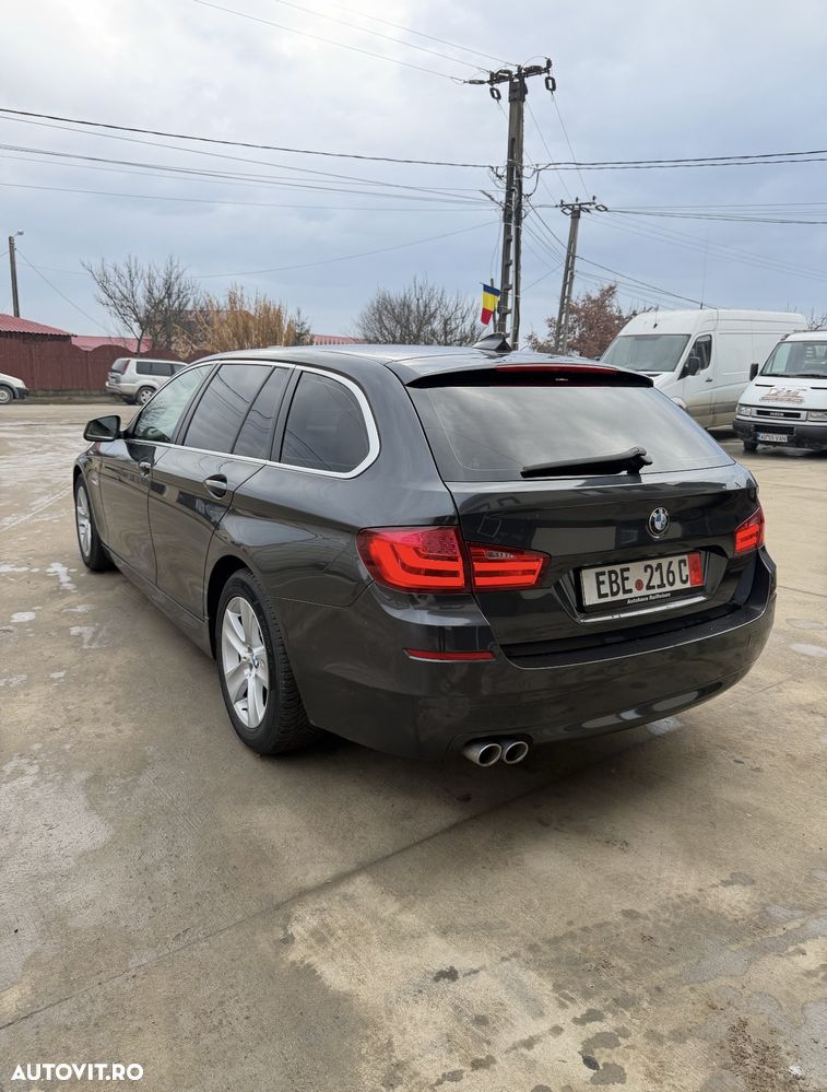 BMW Seria 5 520d Sport-Aut. - 3