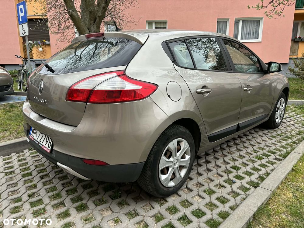Renault Megane 1.6 16V Dynamique - 3