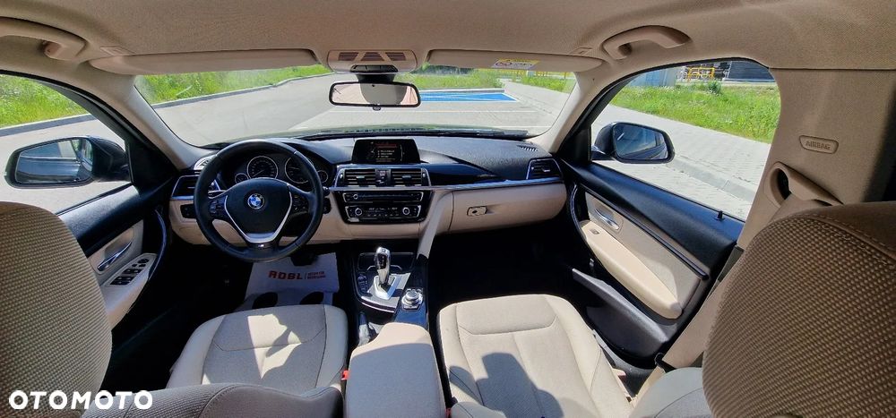 BMW Seria 3 320d - 10