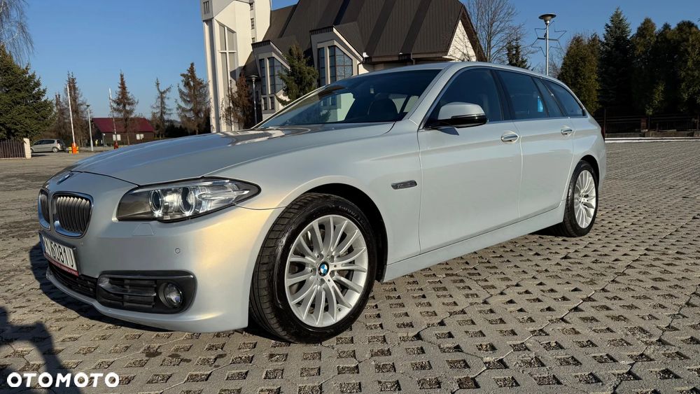 BMW Seria 5 525d Luxury Line - 1