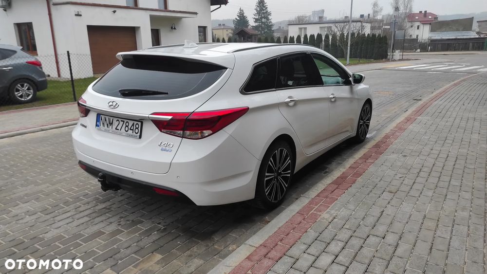 Hyundai i40 Kombi blue 1.7 CRDi DCT Premium - 5