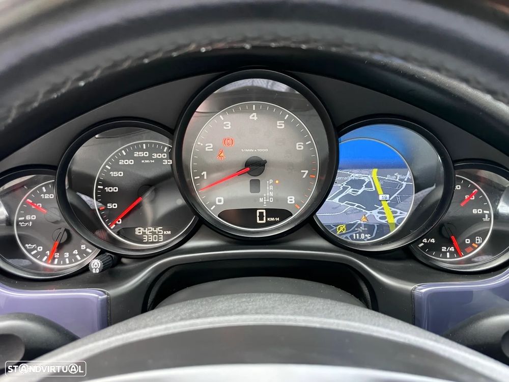 Porsche Panamera 4 S PDK - 17