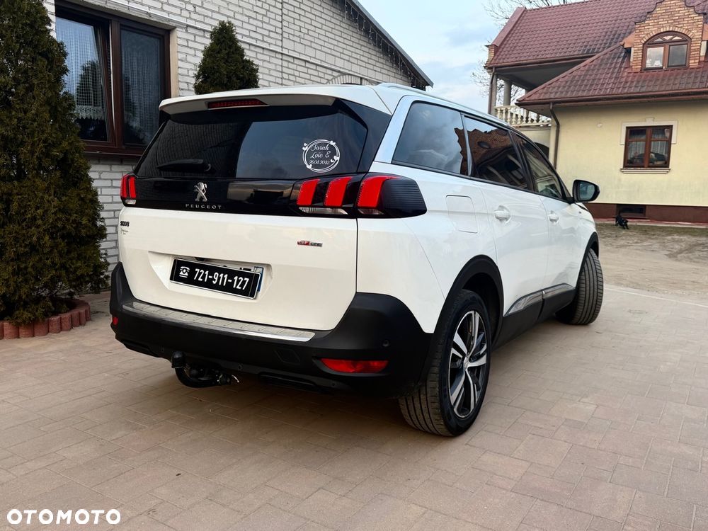 Peugeot 5008 - 19