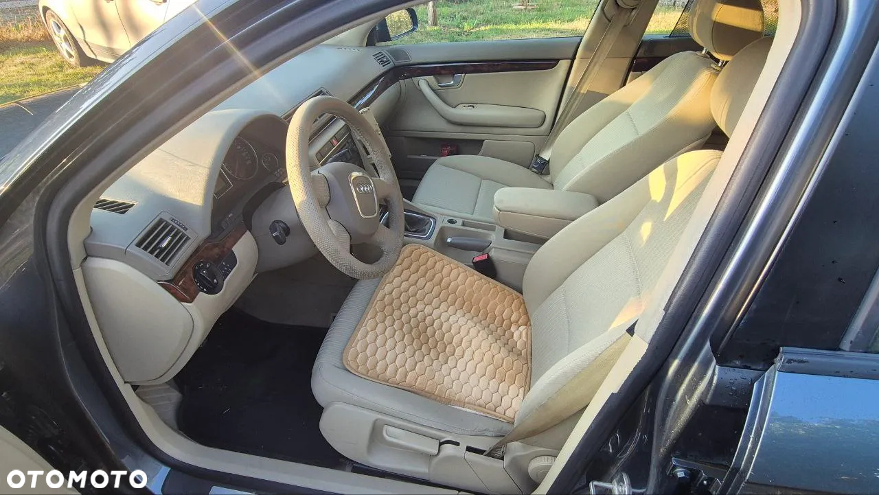 Audi A4 Avant 2.0 TDI - 5