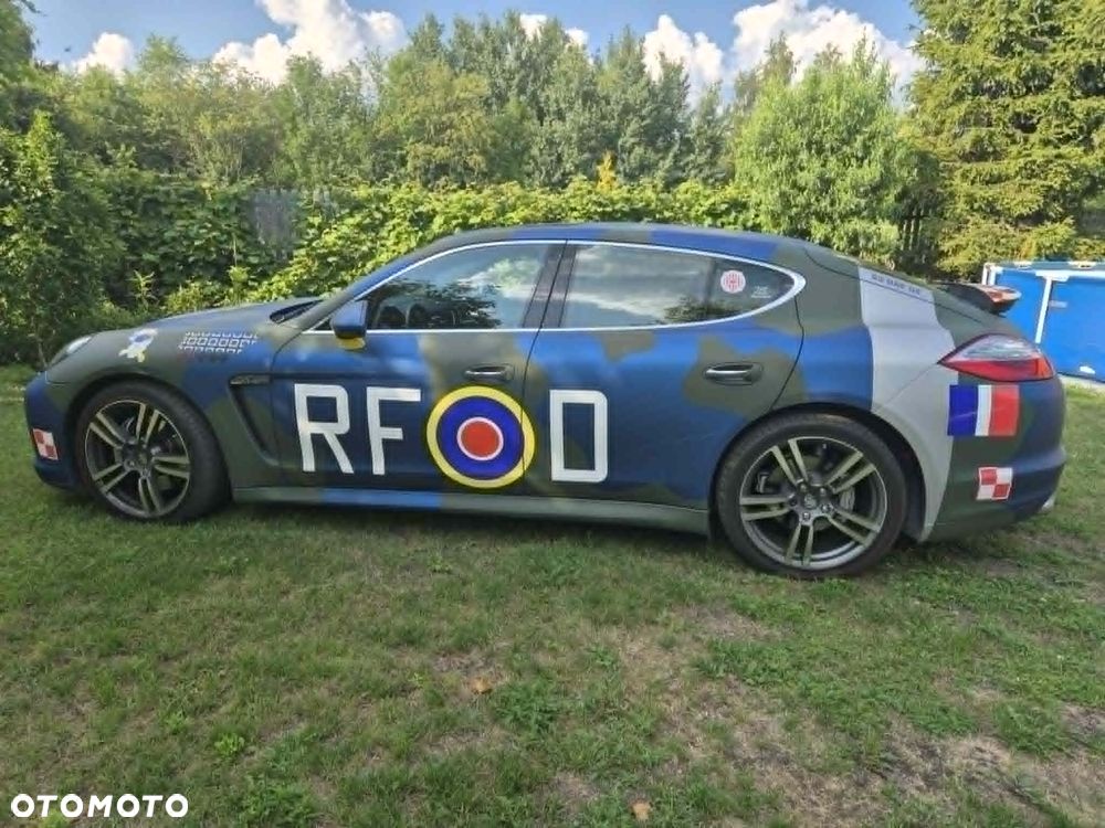 Porsche Panamera 4S - 6