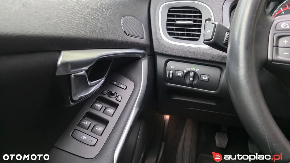 Volvo V40 T2 You - 15