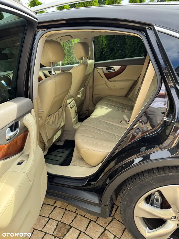 Infiniti QX70 3.0d S Premium - 19