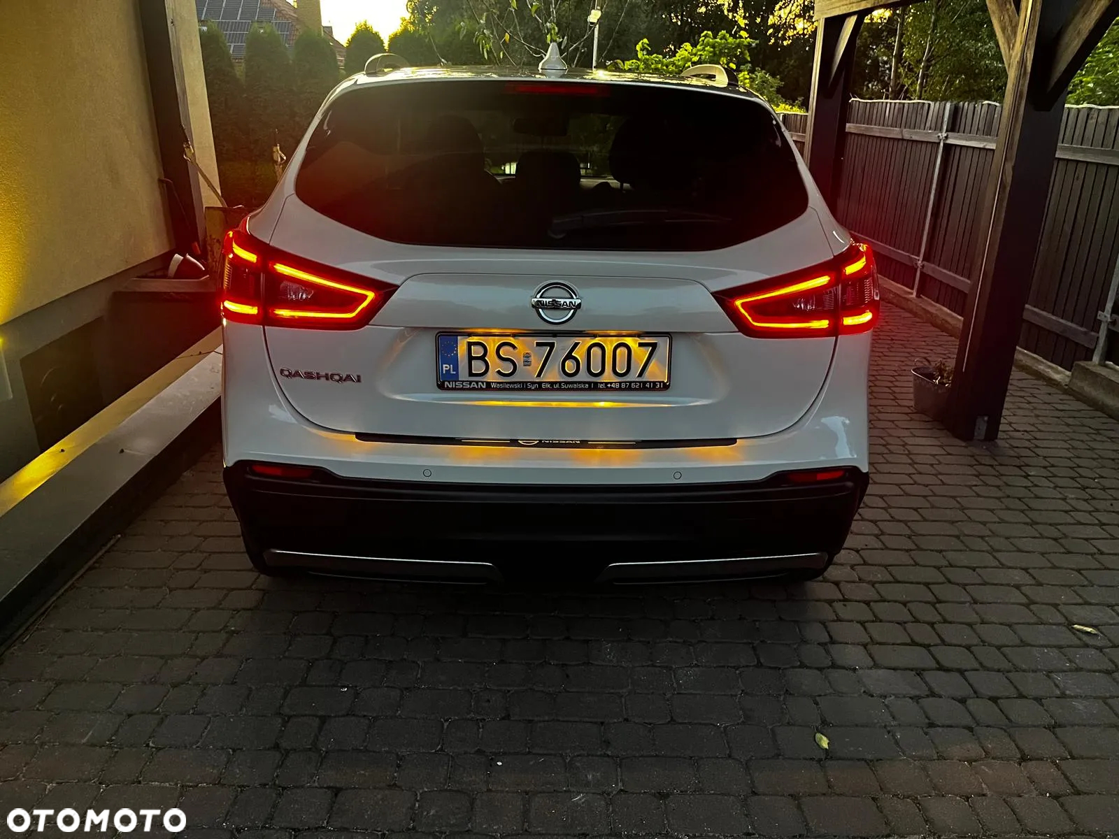 Nissan Qashqai 1.6 DIG-T N-Connecta - 18