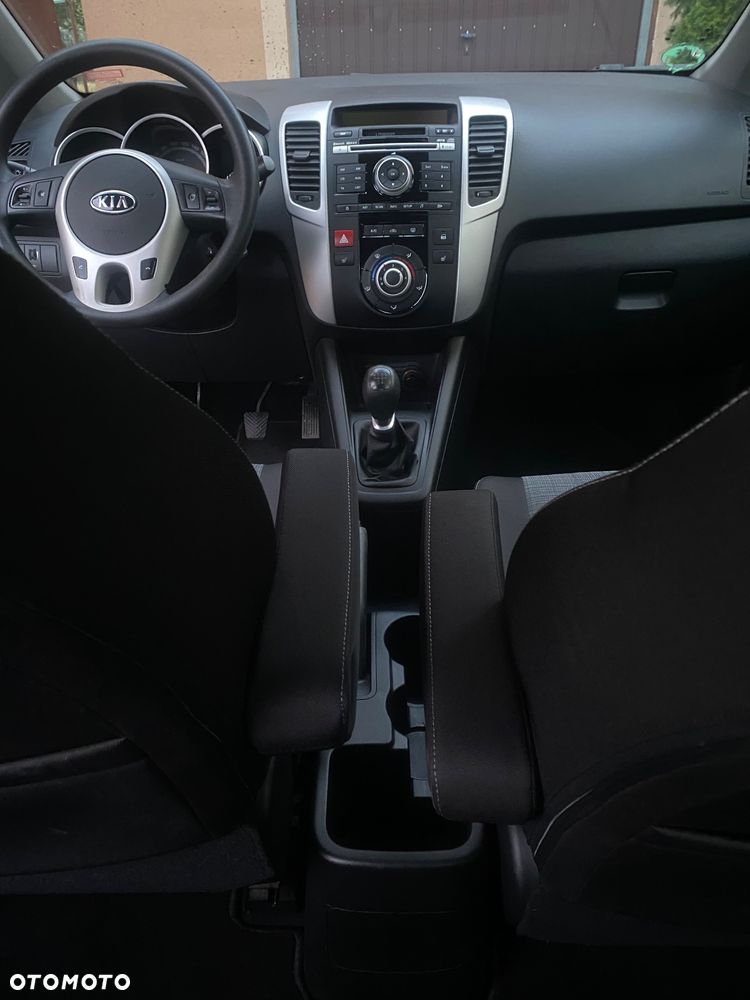 Kia Venga 1.4 CVVT Attract - 19