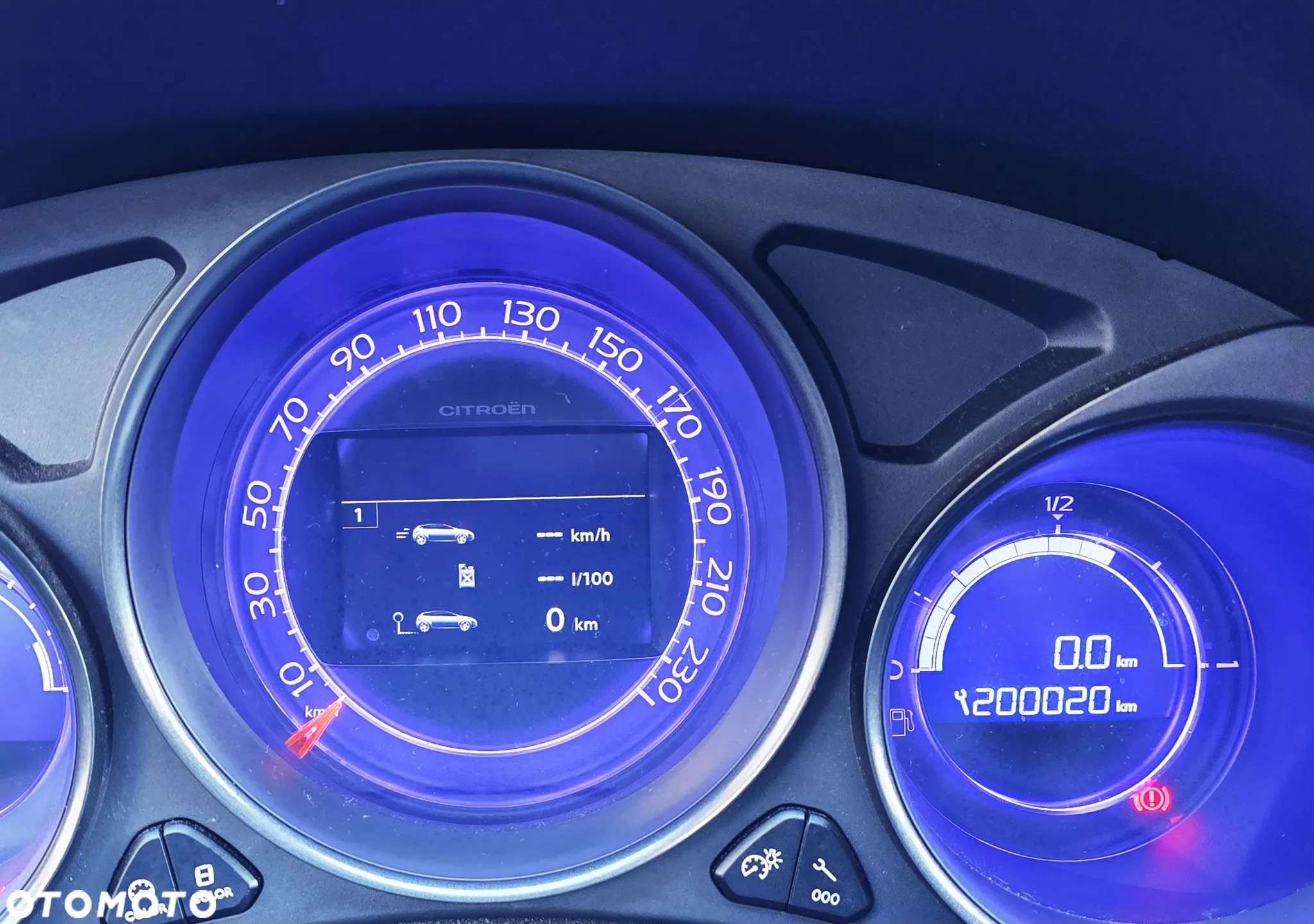 Citroën C4 1.6 VTi Equilibre Pack Navi - 16