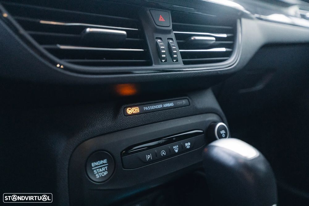 Ford Focus 1.0 EcoBoost Hybrid Aut. ST-LINE - 36