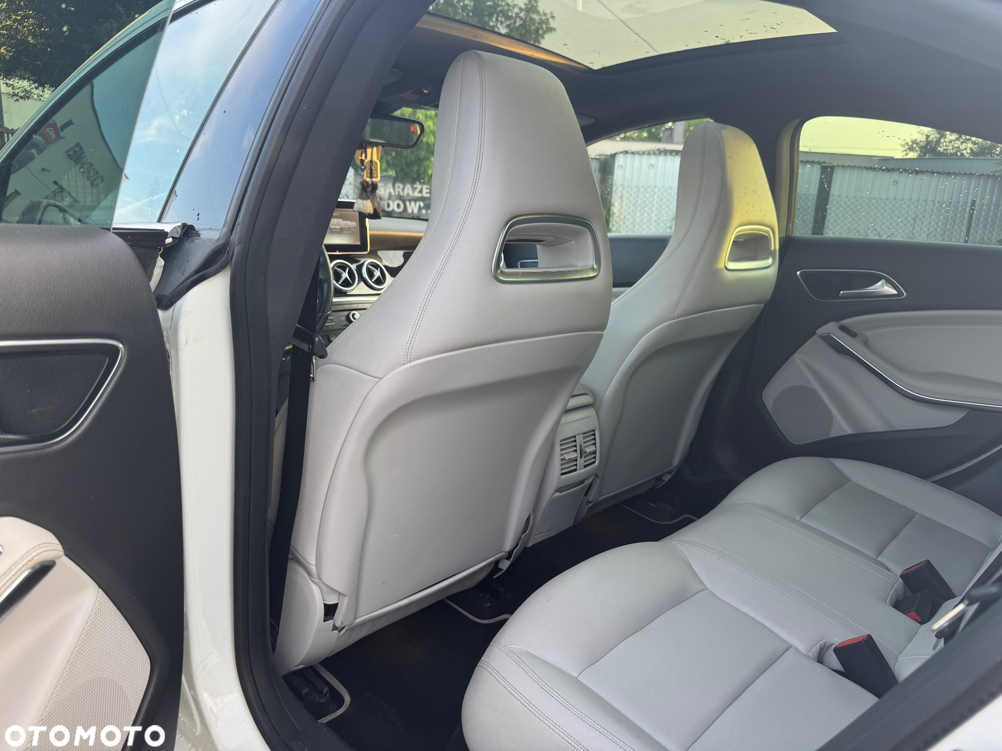 Mercedes-Benz CLA 250 4-Matic AMG Line - 20