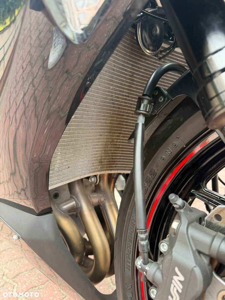 Kawasaki ZX - 7